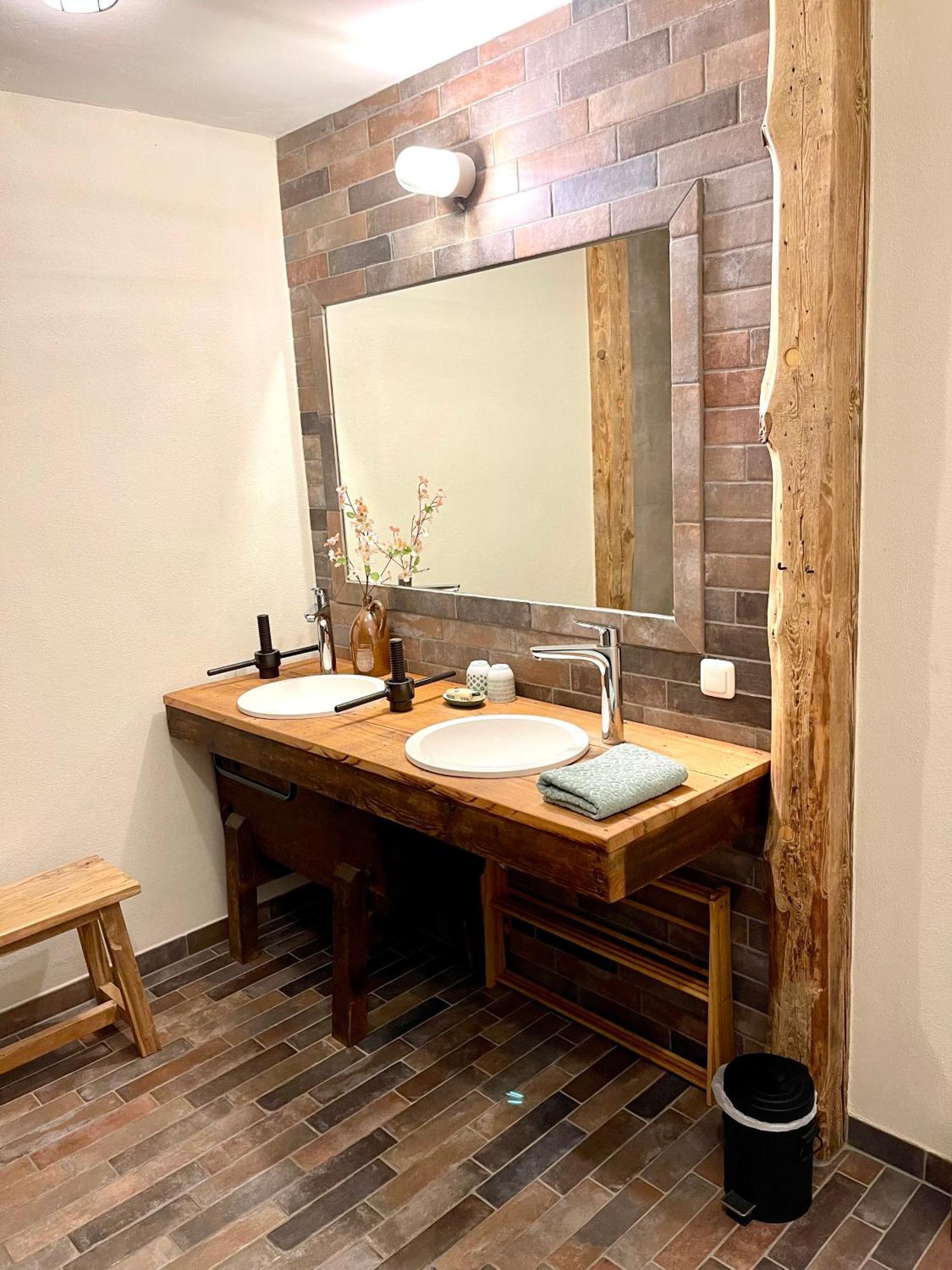 Igelnest Grossthiemig Apartment Екстериор снимка